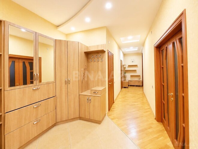Сдаётся 3-комн. новостройка 145 м², м. Элмляр Академиясы, photo 9 from 13