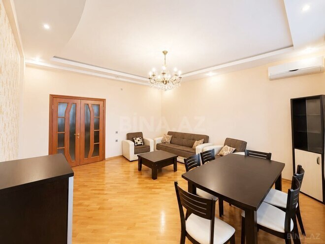 Сдаётся 3-комн. новостройка 145 м², м. Элмляр Академиясы, photo 3 from 13