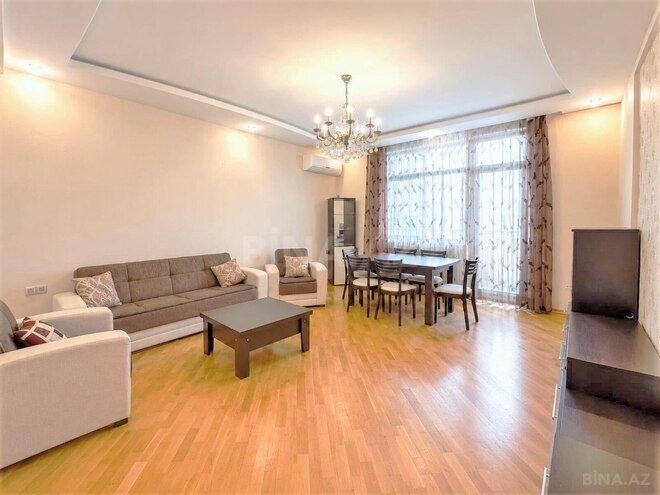 Сдаётся 3-комн. новостройка 145 м², м. Элмляр Академиясы, photo 1 from 13