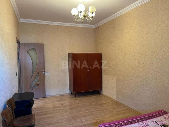 Продаётся 1-комн. вторичка 40 м², м. Кара Караев, photo 4 from 13
