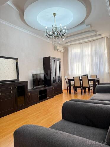 Сдаётся 2-комн. новостройка 70 м², Наримановский  р., photo 1 from 21