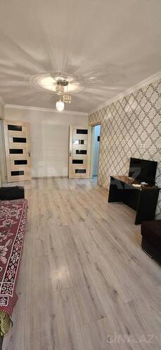 Продаётся 2-комн. вторичка 44 м², м. Иншаатчылар, photo 4 from 9