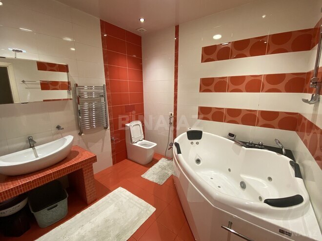 Сдается 4-комн. новостройка 160 м², Насиминский  р., photo 16 from 18