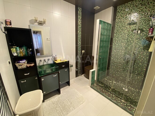 Сдается 4-комн. новостройка 160 м², Насиминский  р., photo 17 from 18