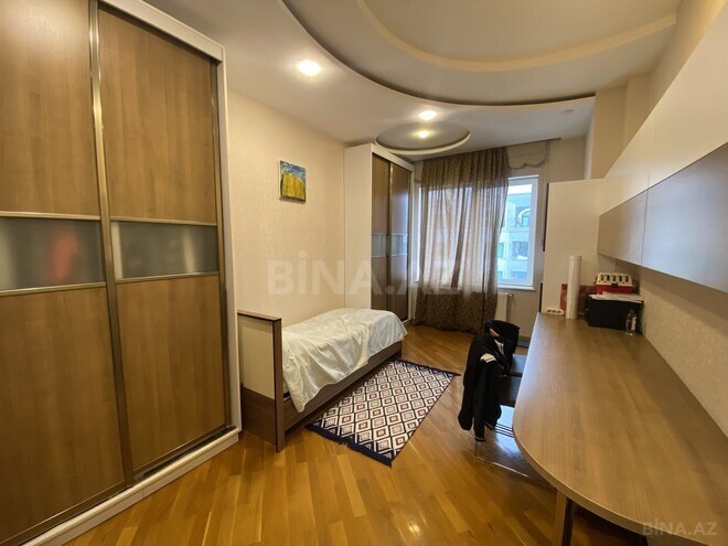 Сдается 4-комн. новостройка 160 м², Насиминский  р., photo 10 from 18