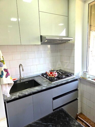 Satılır 3 otaqlı köhnə tikili 55 m², Həzi Aslanov m., photo 12 from 15