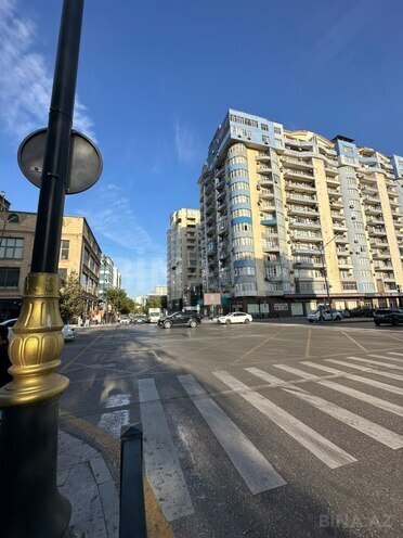 Продаётся 3-комн. новостройка 180 м², Насиминский  р., photo 13 from 17