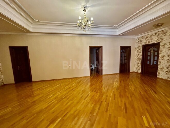 Продаётся 12-комн. дом/дача 550 м², м. Насими, photo 24 from 32