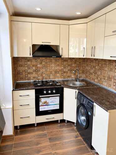 Продаётся 3-комн. вторичка 70 м², м. Кара Караев, photo 5 from 10