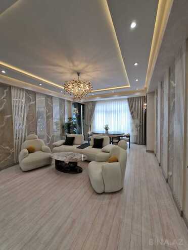 Продаётся 4-комн. новостройка 195 м², Насиминский  р., photo 1 from 23