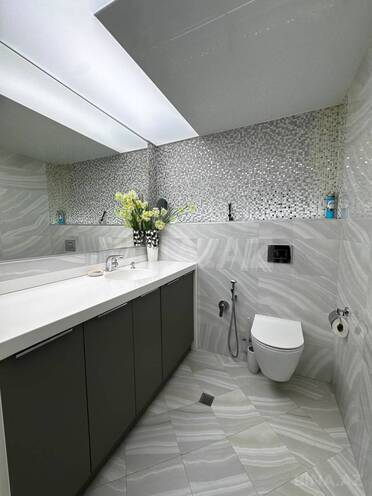 Satılır 4 otaqlı köhnə tikili 110 m², Bakıxanov q., photo 23 from 25