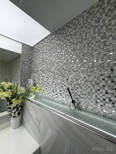 Satılır 4 otaqlı köhnə tikili 110 m², Bakıxanov q., photo 24 from 25