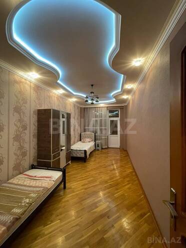 Продаётся 3-комн. новостройка 122 м², м. Иншаатчылар, photo 6 from 12