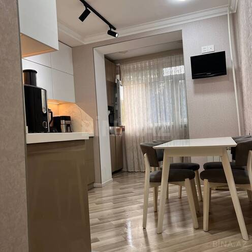 Satılır 3 otaqlı köhnə tikili 85 m², Xalqlar Dostluğu m., photo 14 from 20
