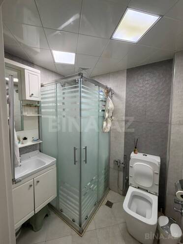 Продаётся 3-комн. вторичка 75 м², м. Кара Караев, photo 12 from 14