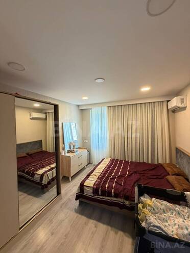 Продаётся 3-комн. вторичка 75 м², м. Кара Караев, photo 5 from 14