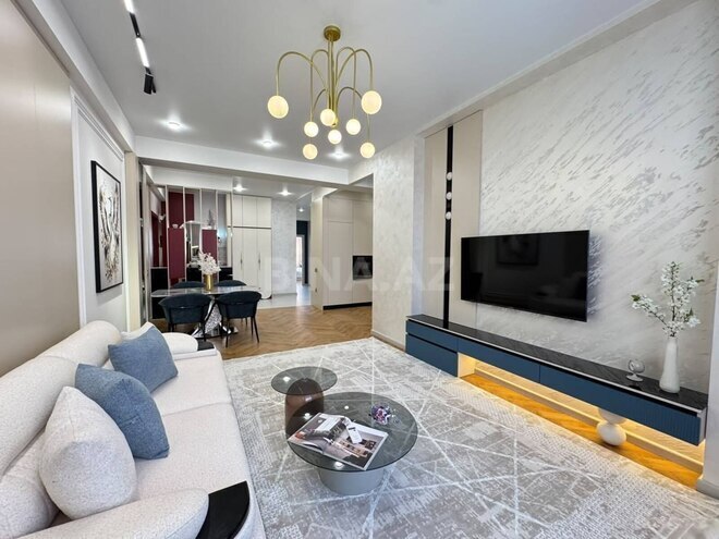Продается 3-комн. новостройка 95 м², м. Ази Асланов, photo 4 from 16