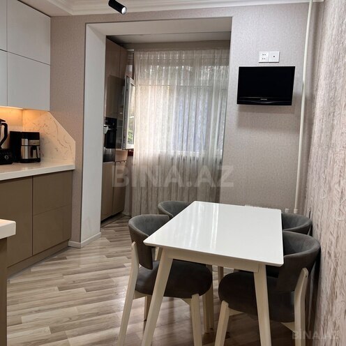 Продаётся 3-комн. вторичка 85 м², м. Халглар Достлугу, photo 7 from 13