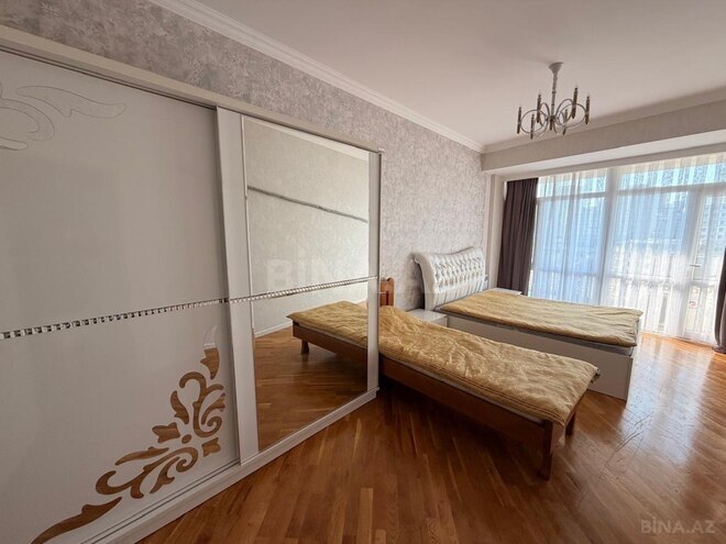 Сдается 3-комн. новостройка 100 м², м. Низами, photo 14 from 21