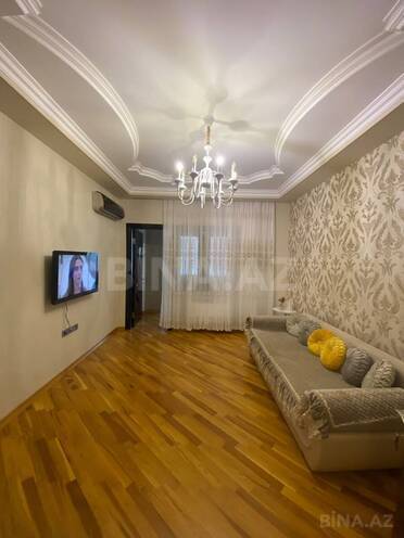 Продаётся 2-комн. новостройка 55 м², Насиминский  р., photo 1 from 10