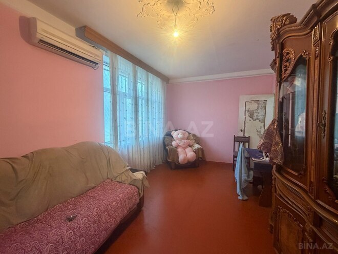 Продаётся 2-комн. вторичка 65 м², м. Нефтчиляр, photo 3 from 11