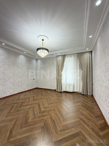 Продаётся 2-комн. вторичка 45 м², м. Ичеришехер, photo 3 from 11