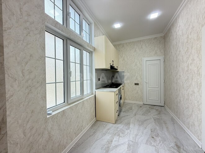 Продаётся 2-комн. вторичка 45 м², м. Ичеришехер, photo 8 from 11