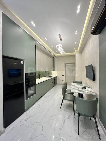 Продается 2-комн. новостройка 92 м², м. Низами, photo 12 from 14