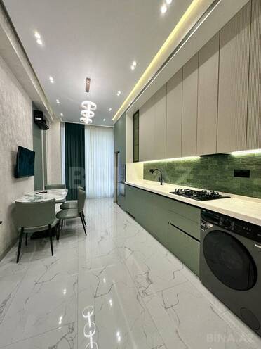 Продается 2-комн. новостройка 92 м², м. Низами, photo 8 from 14