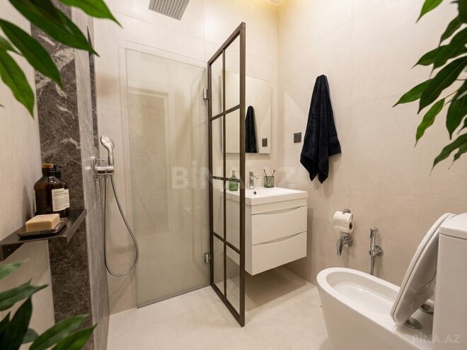 Продаётся 3-комн. новостройка 132 м², м. Элмляр Академиясы, photo 9 from 10