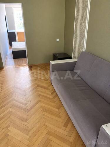 Satılır 2 otaqlı köhnə tikili 45 m², Nəsimi r., photo 1 from 10
