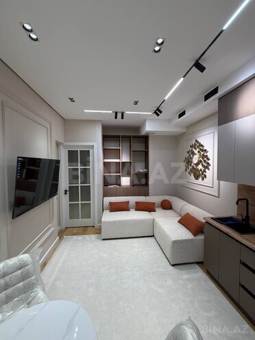 Сдаётся 2-комн. новостройка 72 м², м. Гянджлик, photo 1 from 10