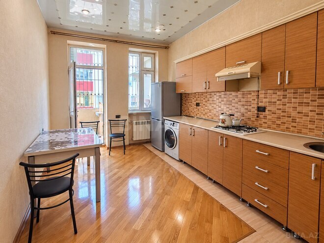 Сдаётся 2-комн. новостройка 85 м², м. Нефтчиляр, photo 5 from 9