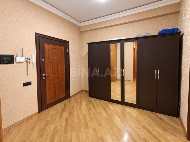 Сдаётся 2-комн. новостройка 85 м², м. Нефтчиляр, photo 8 from 9