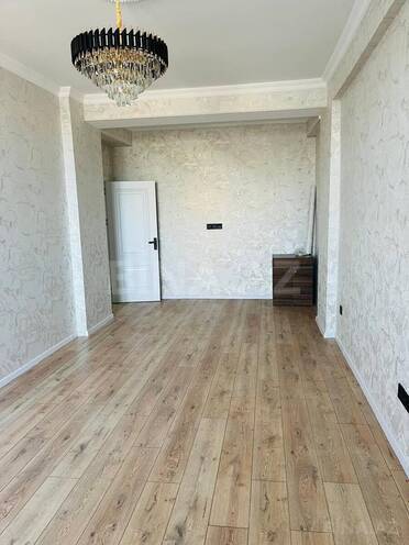 Продается 2-комн. новостройка 71 м², Абшеронcкий  р., photo 1 from 11
