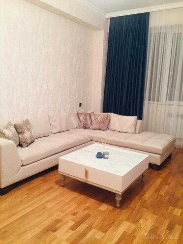 Satılır 2 otaqlı yeni tikili 61 m², Yeni Günəşli q., photo 3 from 8