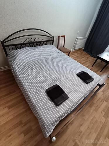 İcarəyə verilir 3 otaqlı köhnə tikili 70 m², Nizami m., photo 5 from 18