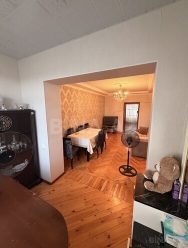 Satılır 3 otaqlı köhnə tikili 72 m², Azadlıq Prospekti m., photo 3 from 12