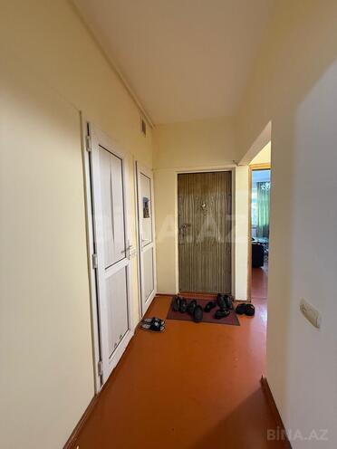 Продается 2-комн. вторичка 65 м², м. Ази Асланов, photo 6 from 10