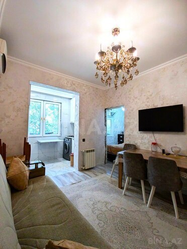 Продаётся 3-комн. вторичка 57 м², м. 20 января, photo 3 from 26