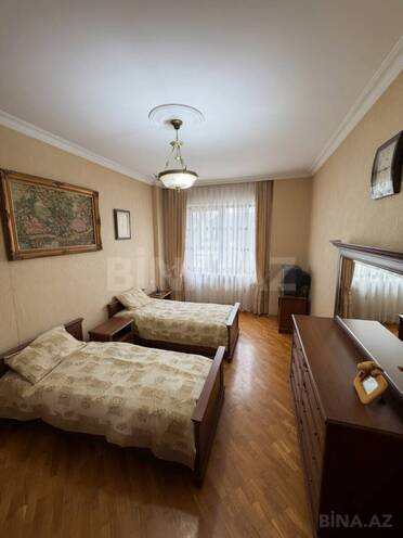 Продается 2-комн. новостройка 103 м², м. Гянджлик, photo 1 from 8