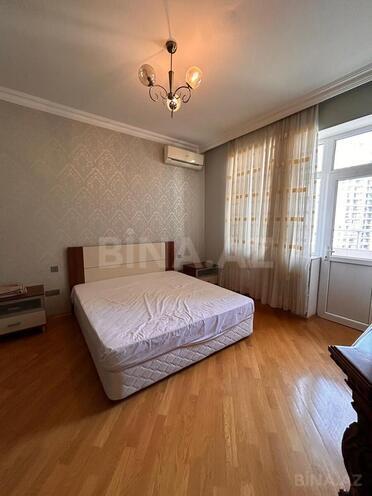 Сдается 3-комн. новостройка 82 м², м. Элмляр Академиясы, photo 10 from 18