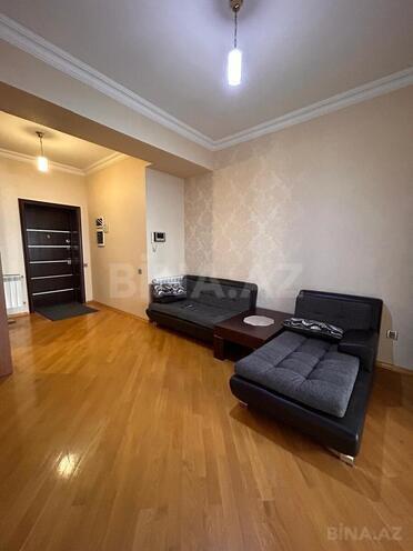 Сдается 3-комн. новостройка 82 м², м. Элмляр Академиясы, photo 5 from 18
