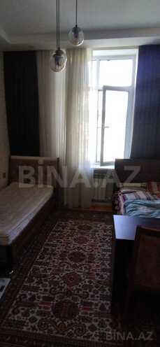 Продается 3-комн. вторичка 75 м², м. Низами, photo 10 from 17
