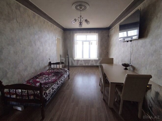 Продаётся 2-комн. вторичка 50 м², м. Халглар Достлугу, photo 1 from 14