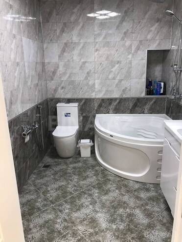 Satılır 2 otaqlı köhnə tikili 86 m², Nəsimi r., photo 15 from 17