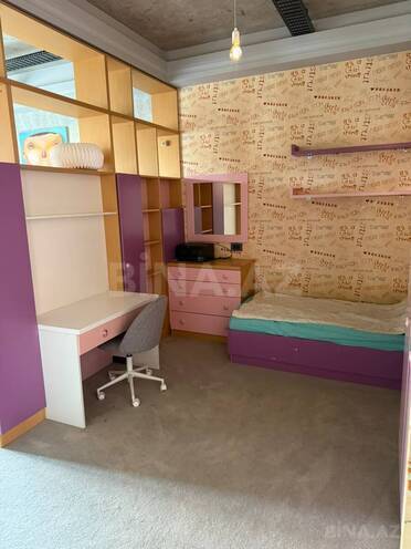 Сдается 4-комн. новостройка 195 м², Насиминский  р., photo 17 from 23