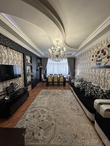 Продаётся 3-комн. новостройка 96 м², м. Иншаатчылар, photo 1 from 12
