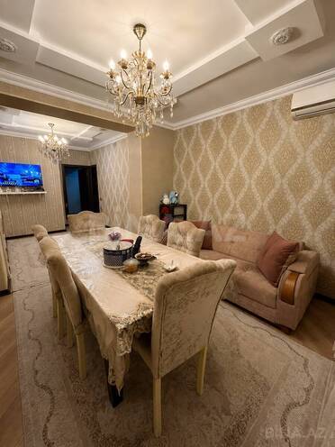 Продается 3-комн. вторичка 35 м², м. Иншаатчылар, photo 11 from 16