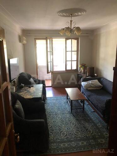 Продаётся 2-комн. вторичка 55 м², photo 1 from 11